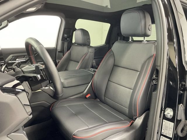 2025 Chevrolet Silverado EV RST - Max Range