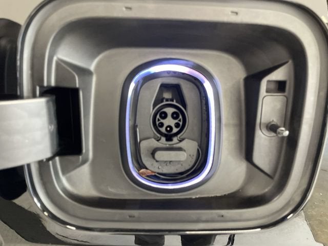2025 Chevrolet Silverado EV RST - Max Range