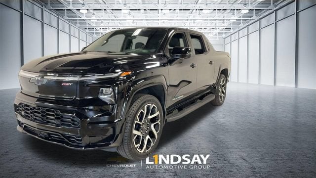 2025 Chevrolet Silverado EV RST - Max Range