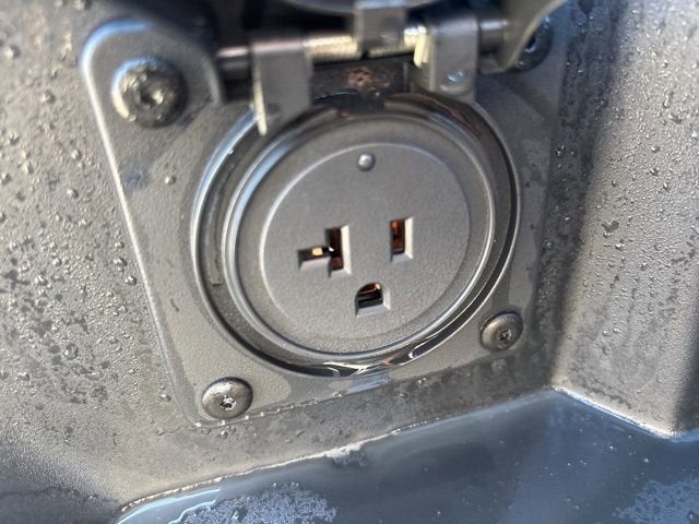 2025 Chevrolet Silverado EV RST - Max Range