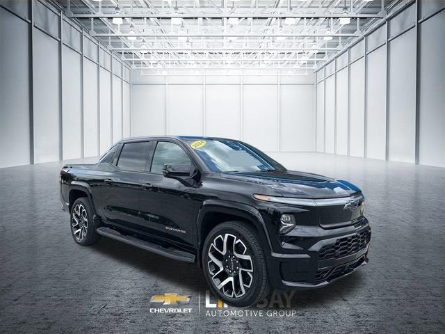 2024 Chevrolet Silverado EV RST
