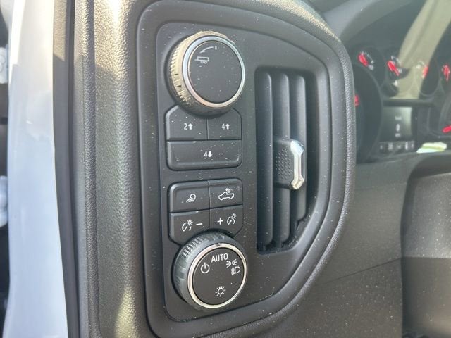 2026 Chevrolet Silverado 3500 HD WT DRW