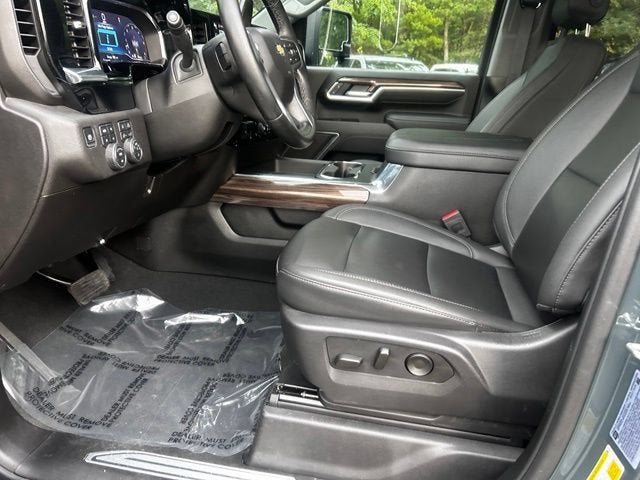 2025 Chevrolet Silverado 3500 HD LT