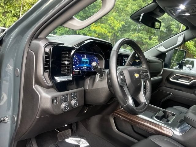 2025 Chevrolet Silverado 3500 HD LT
