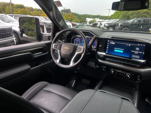 2025 Chevrolet Silverado 3500 HD LT