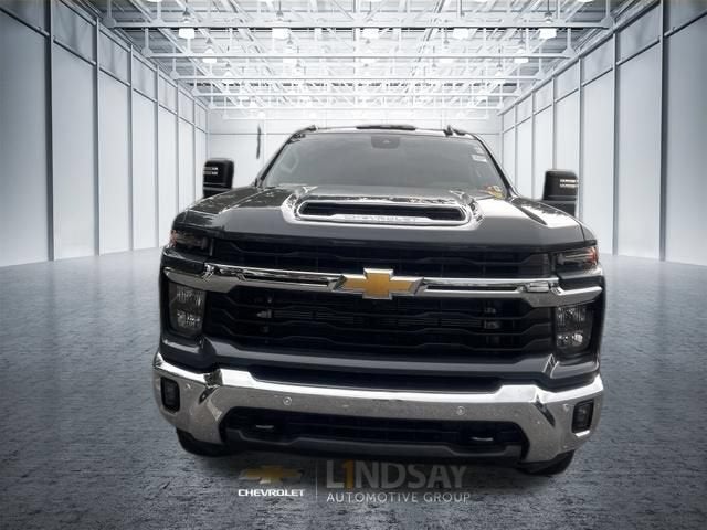 2025 Chevrolet Silverado 3500 HD LT
