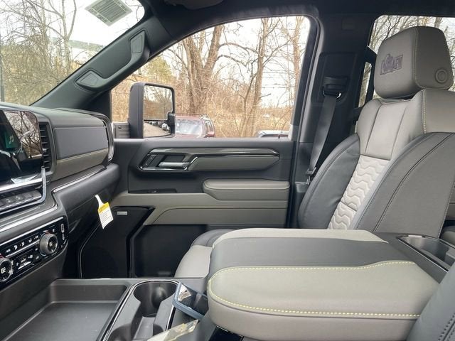 2025 Chevrolet Silverado 2500 HD ZR2