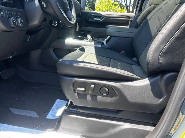 2026 Chevrolet Silverado 2500 HD ZR2 - Photo 14