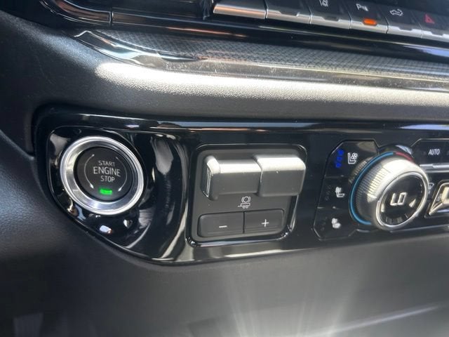 2026 Chevrolet Silverado 2500 HD ZR2 - Photo 30