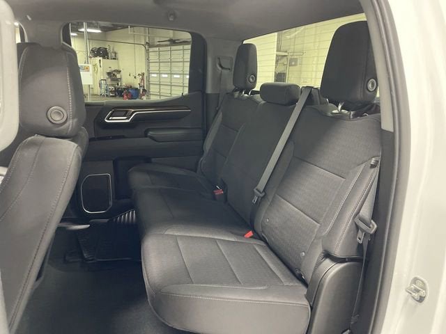 2022 Chevrolet Silverado 1500 LT (2FL)