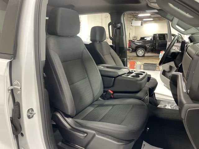 2022 Chevrolet Silverado 1500 LT (2FL)