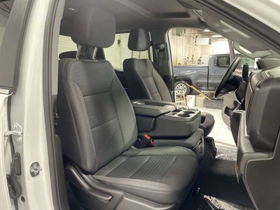 2022 Chevrolet Silverado 1500 LT (2FL)