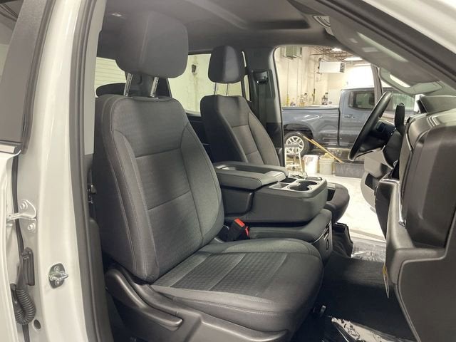 2022 Chevrolet Silverado 1500 LT (2FL)