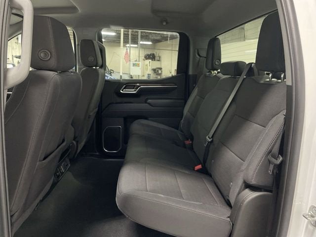 2025 Chevrolet Silverado 1500 LT (2FL)