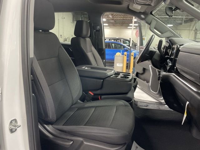 2025 Chevrolet Silverado 1500 LT (2FL)