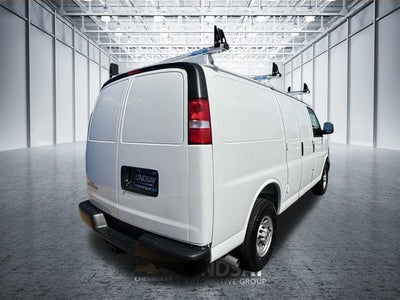 2025 Chevrolet Express Cargo WT