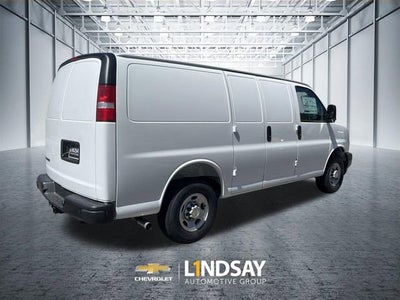 2026 Chevrolet Express Cargo WT