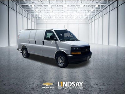 2026 Chevrolet Express Cargo WT