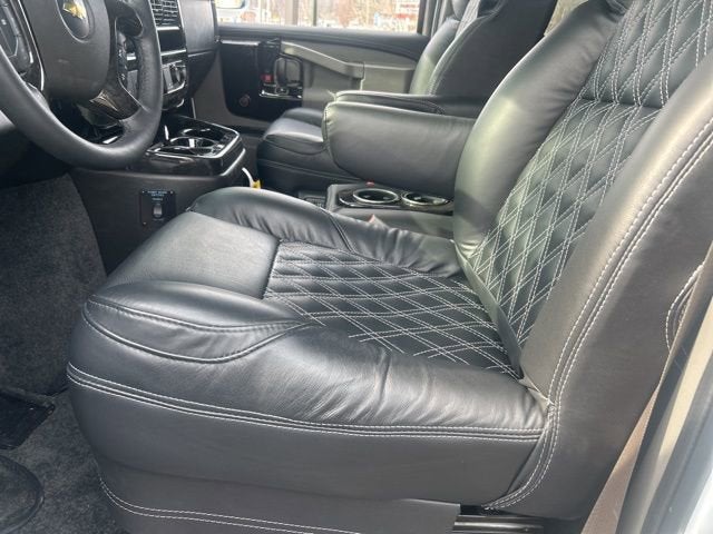 2026 Chevrolet Express Cargo 2500 WT