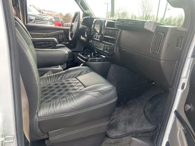 2026 Chevrolet Express Cargo 2500 WT