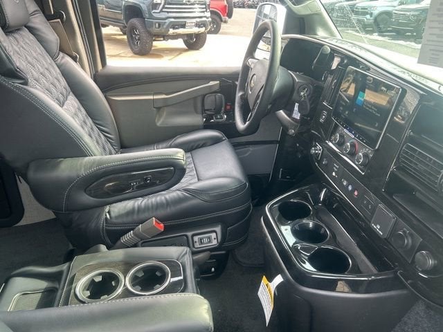 2026 Chevrolet Express Cargo 2500 WT