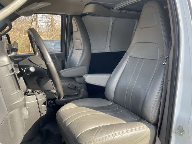 2023 Chevrolet Express Cargo 2500 WT
