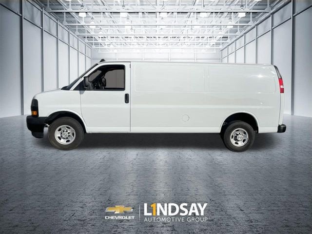 2023 Chevrolet Express Cargo 2500 WT