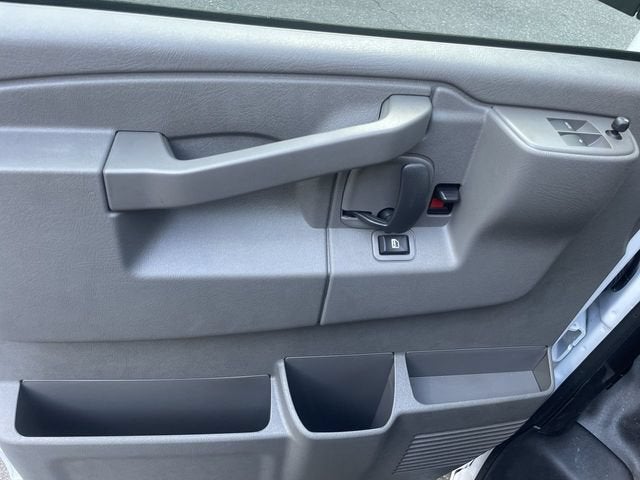 2026 Chevrolet Express Cargo Work Van - Photo 12