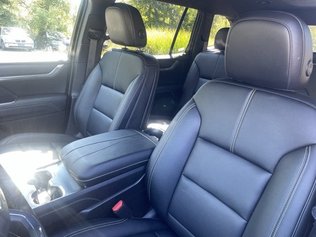 2026 GMC Acadia Elevation - Photo 11