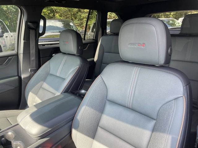 2024 GMC Acadia AT4 - Photo 11