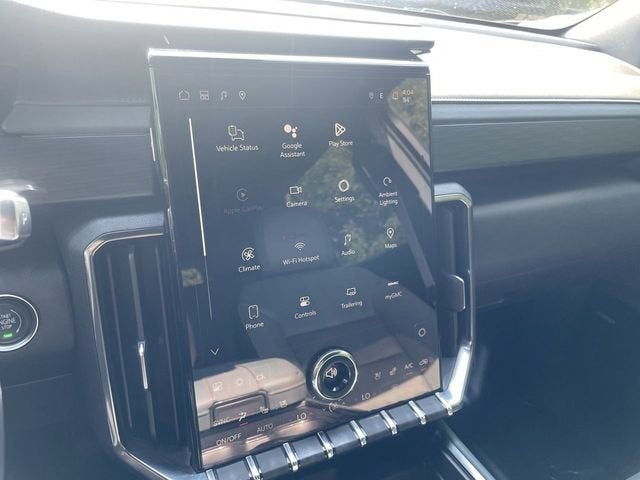 2024 GMC Acadia AT4 - Photo 16