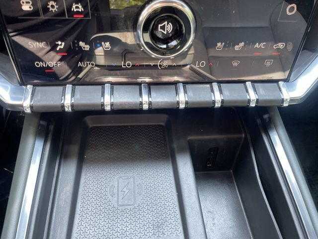 2024 GMC Acadia AT4 - Photo 19