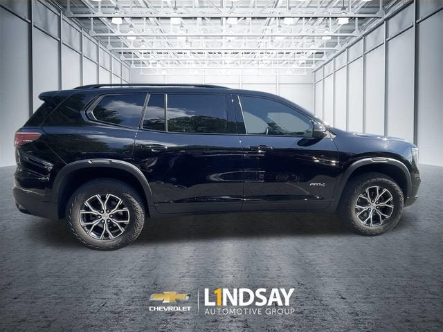 2024 GMC Acadia AT4 - Photo 9