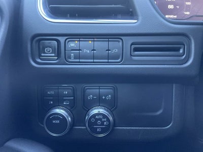 2022 GMC Yukon SLE