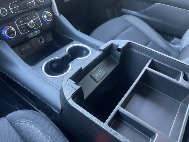 2022 GMC Yukon SLE