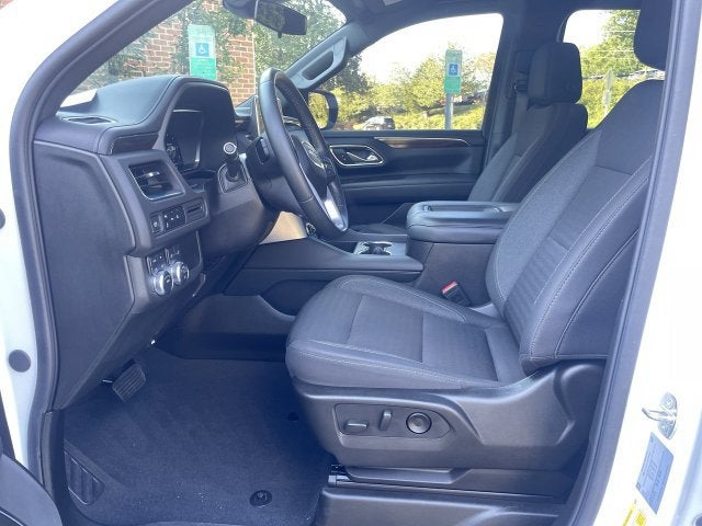 2023 GMC Yukon XL SLE