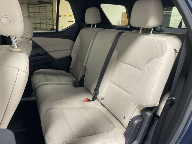 2022 Chevrolet Traverse LS