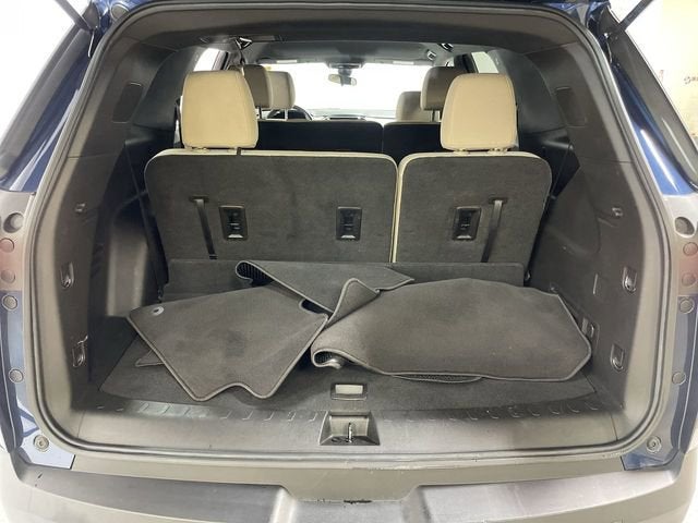 2022 Chevrolet Traverse LS