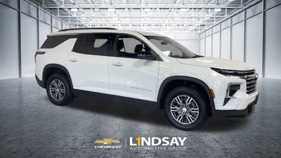 2024 Chevrolet Traverse LT