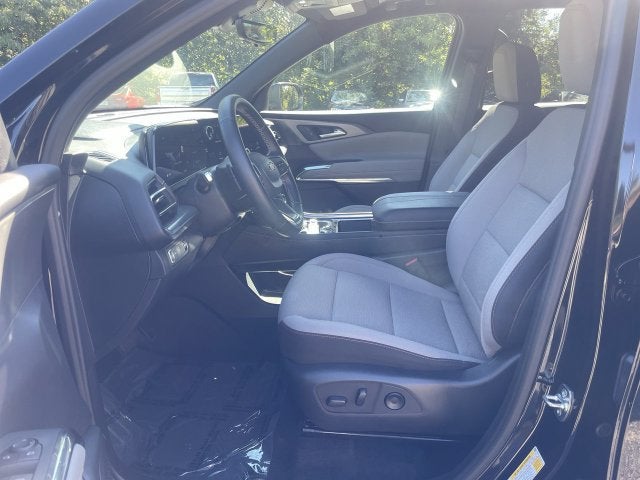 2026 Chevrolet Traverse LT - Photo 12