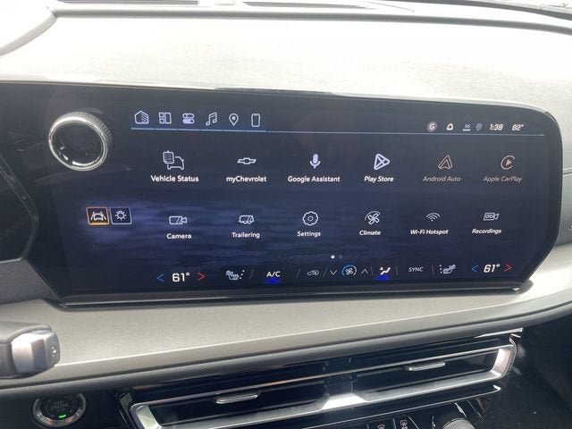 2027 Chevrolet Traverse LT - Photo 16