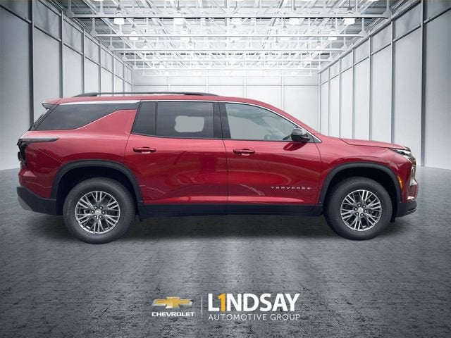 2027 Chevrolet Traverse LT - Photo 9