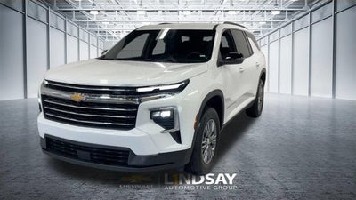 2025 Chevrolet Traverse LT