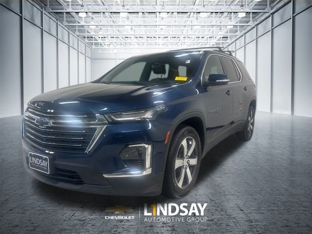 2022 Chevrolet Traverse LT Leather