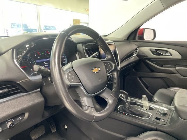 2021 Chevrolet Traverse LT Leather