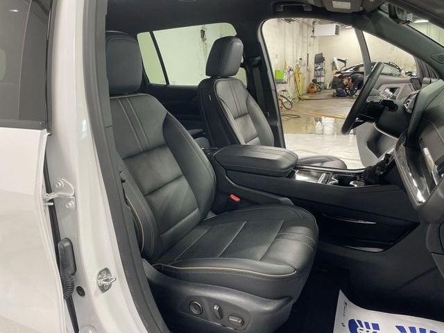 2024 Chevrolet Traverse Premier