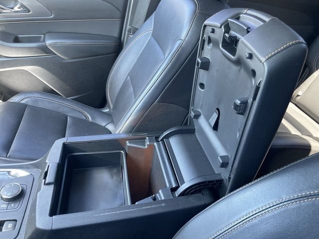 2021 Chevrolet Traverse Premier - Photo 21