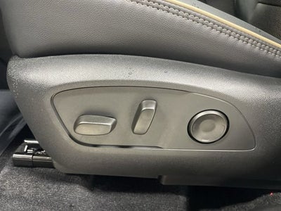 2025 Chevrolet Traverse AWD High Country