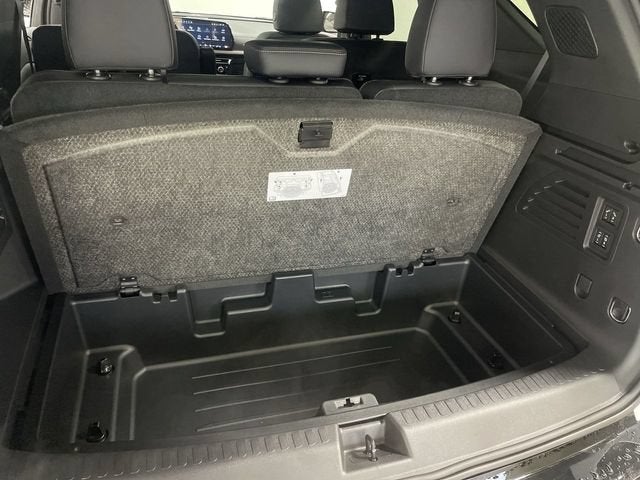 2025 Chevrolet Traverse AWD High Country