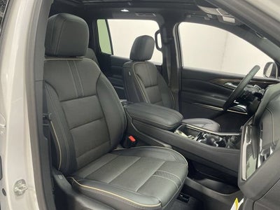 2025 Chevrolet Traverse AWD High Country
